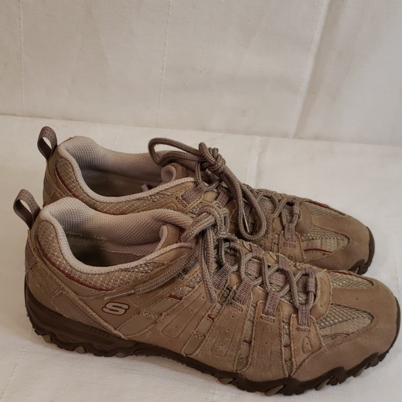 skechers sneaker beige